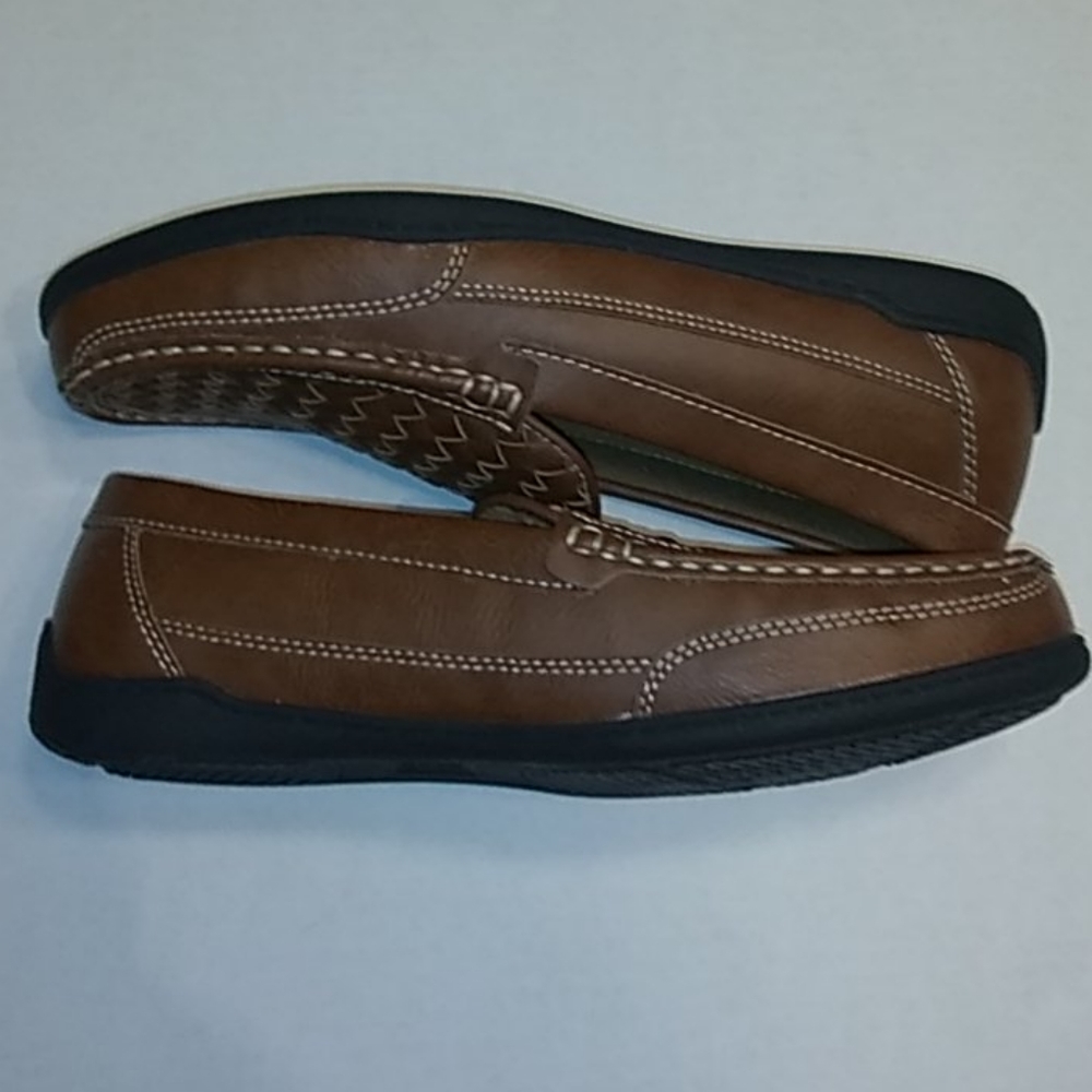 NWOT George memory foam loafers. - Picture 6 of 10